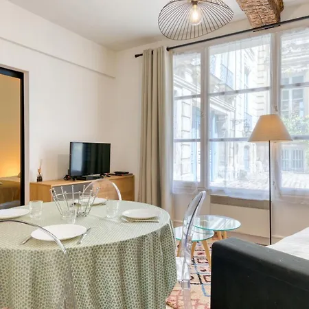 Appartement Rafael F2 Dans Particulier