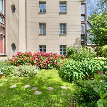 Daire Rafael F2 Bourgeois Avec Jardin Rouen