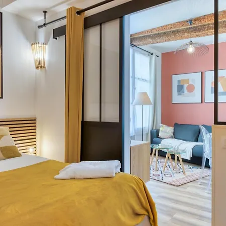 Rafael F2 Bourgeois Avec Jardin Apartment