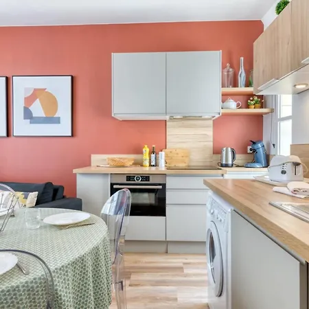 Rafael F2 Bourgeois Avec Jardin Apartment *