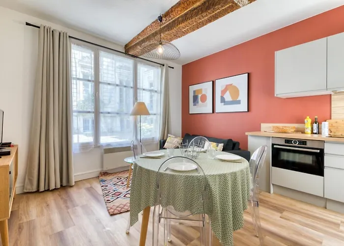 Rafael F2 Bourgeois Avec Jardin * רואן